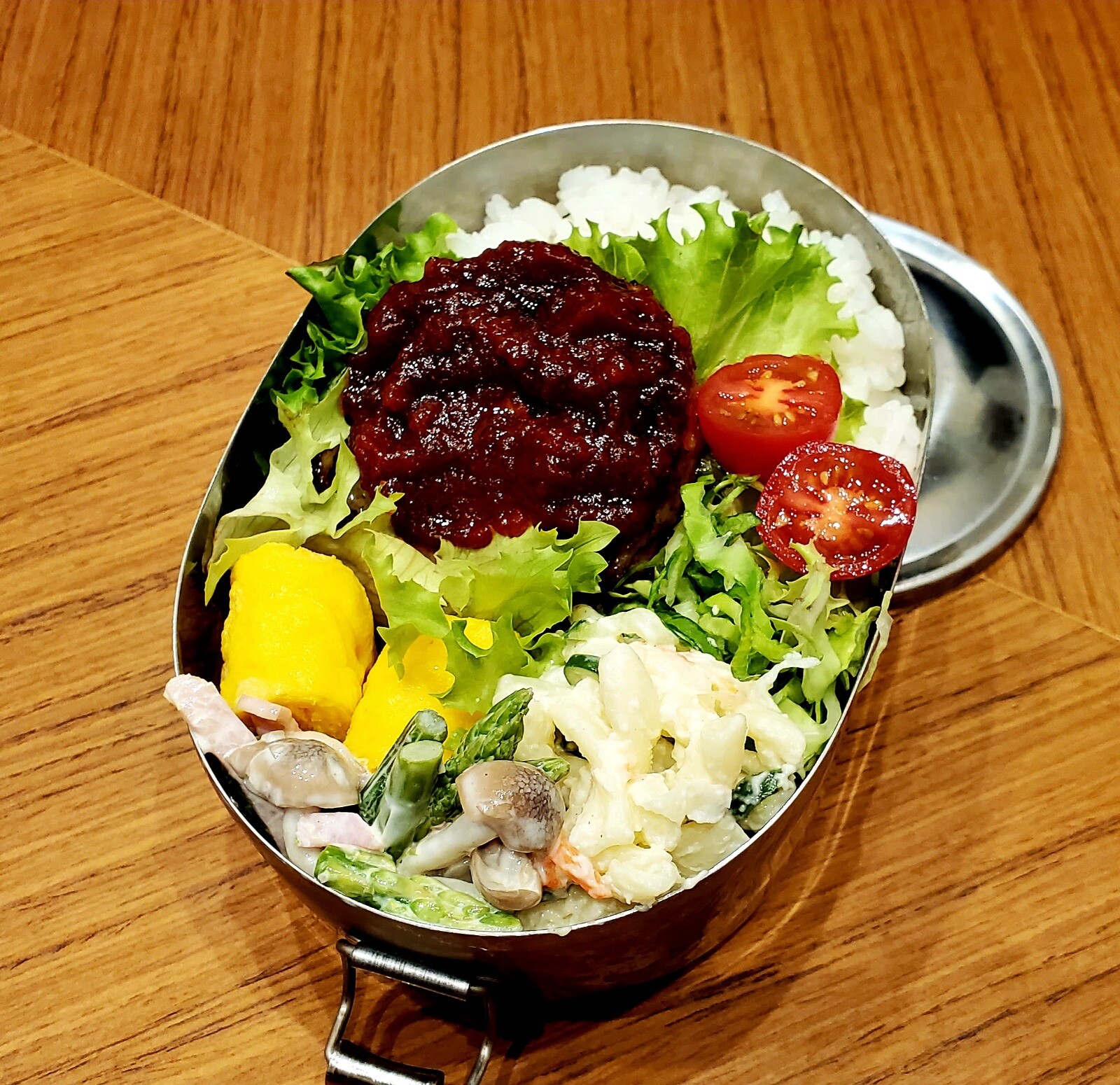 ハンバーグ弁当