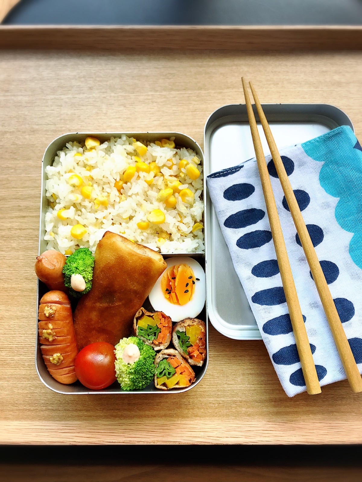 とうもろこしご飯弁当