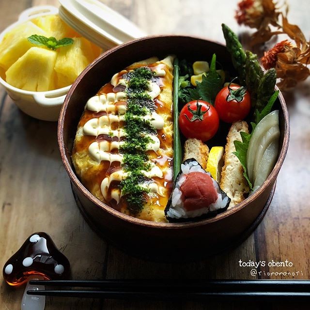 オム焼きそば弁当