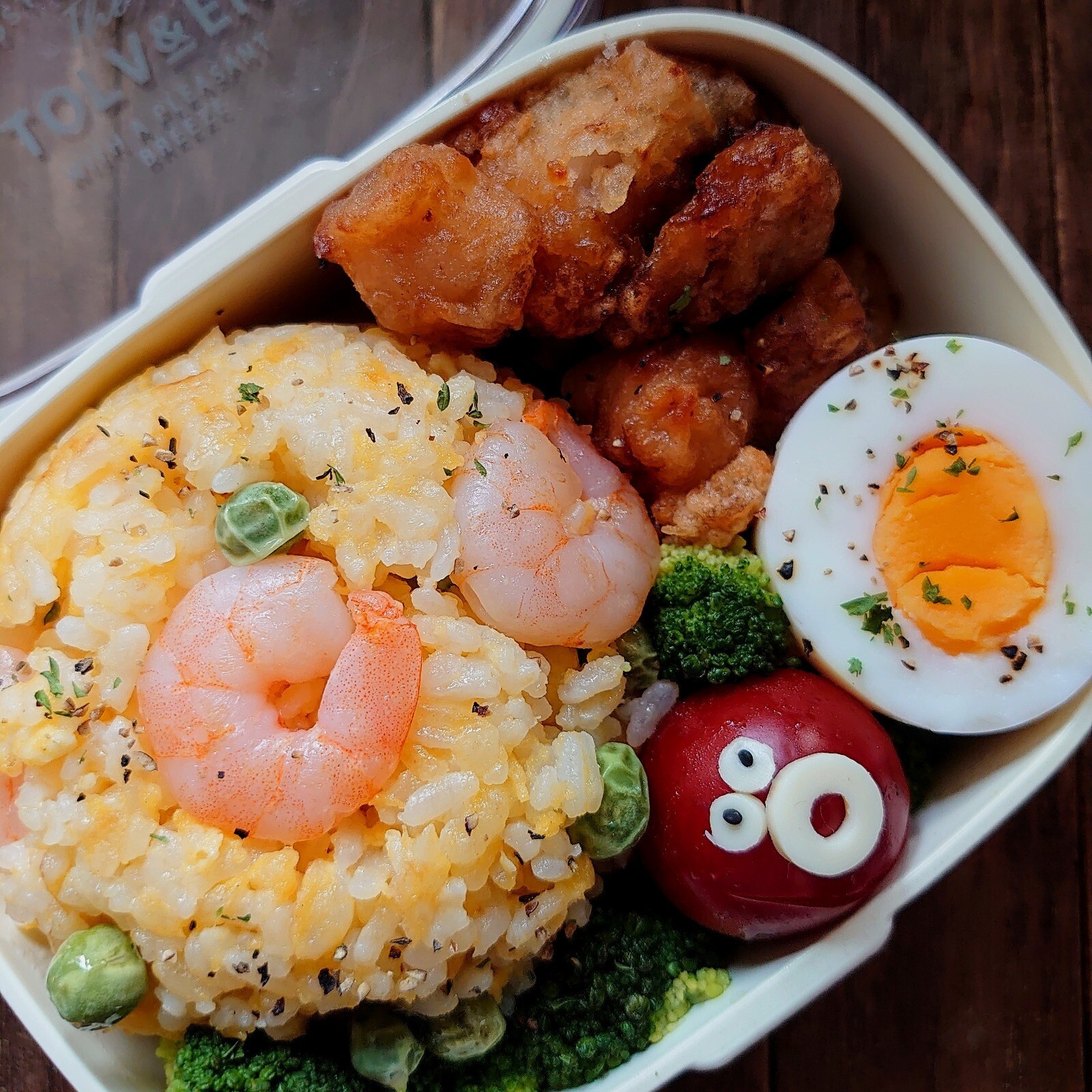 漢の…長女用🍱唐揚げ付きエビ塩チャーハン弁当