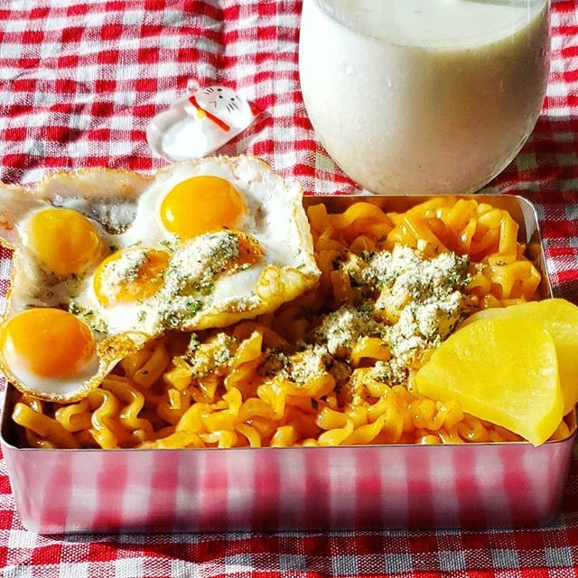 불닭볶음면 と目玉焼き🍳