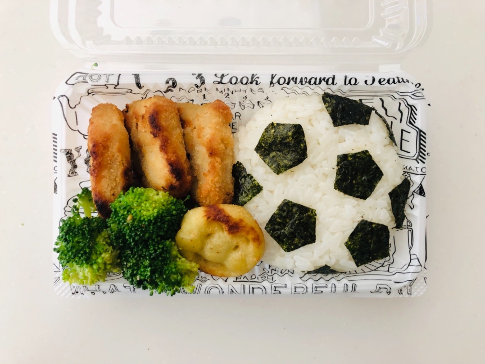 サッカーボール弁当