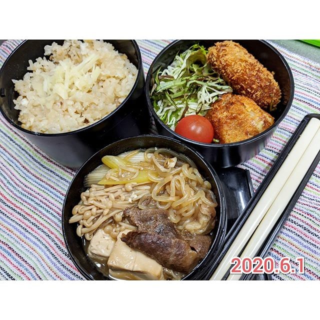 すき焼き風牛すじ弁当