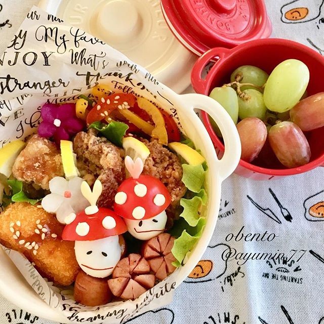 唐揚げとうずらキノコ弁当