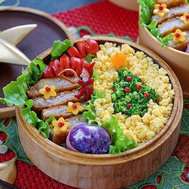 クリスマスそぼろ弁当