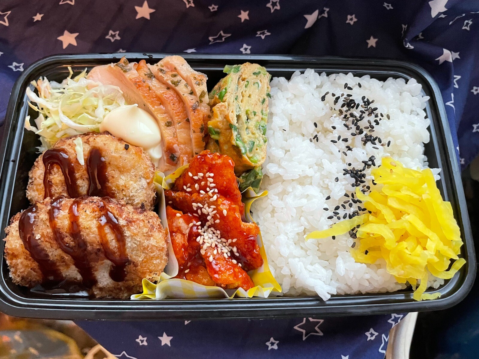 高1サッカー男子のモリモリ弁当