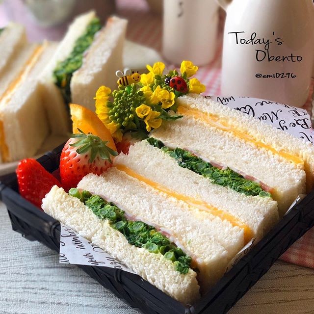 菜の花サンドイッチの春弁当