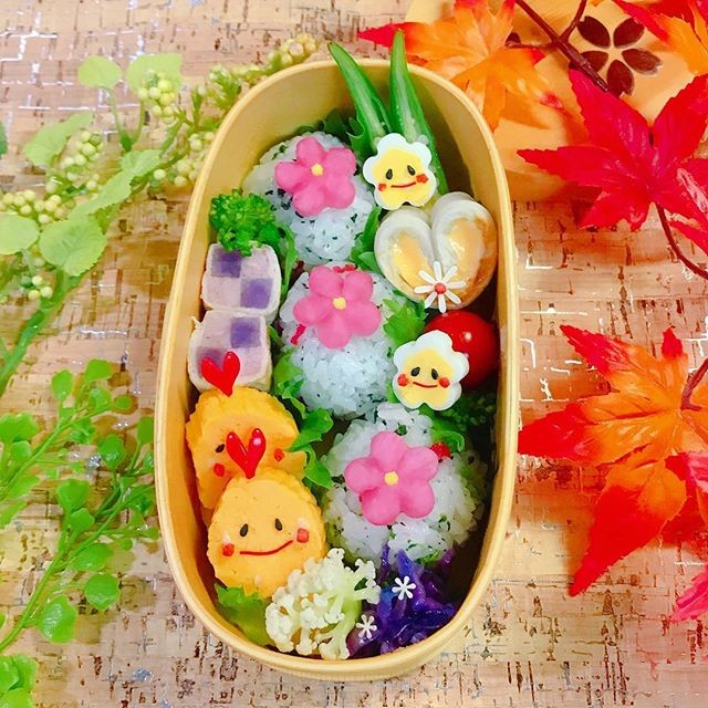 手毬おにぎり弁当
