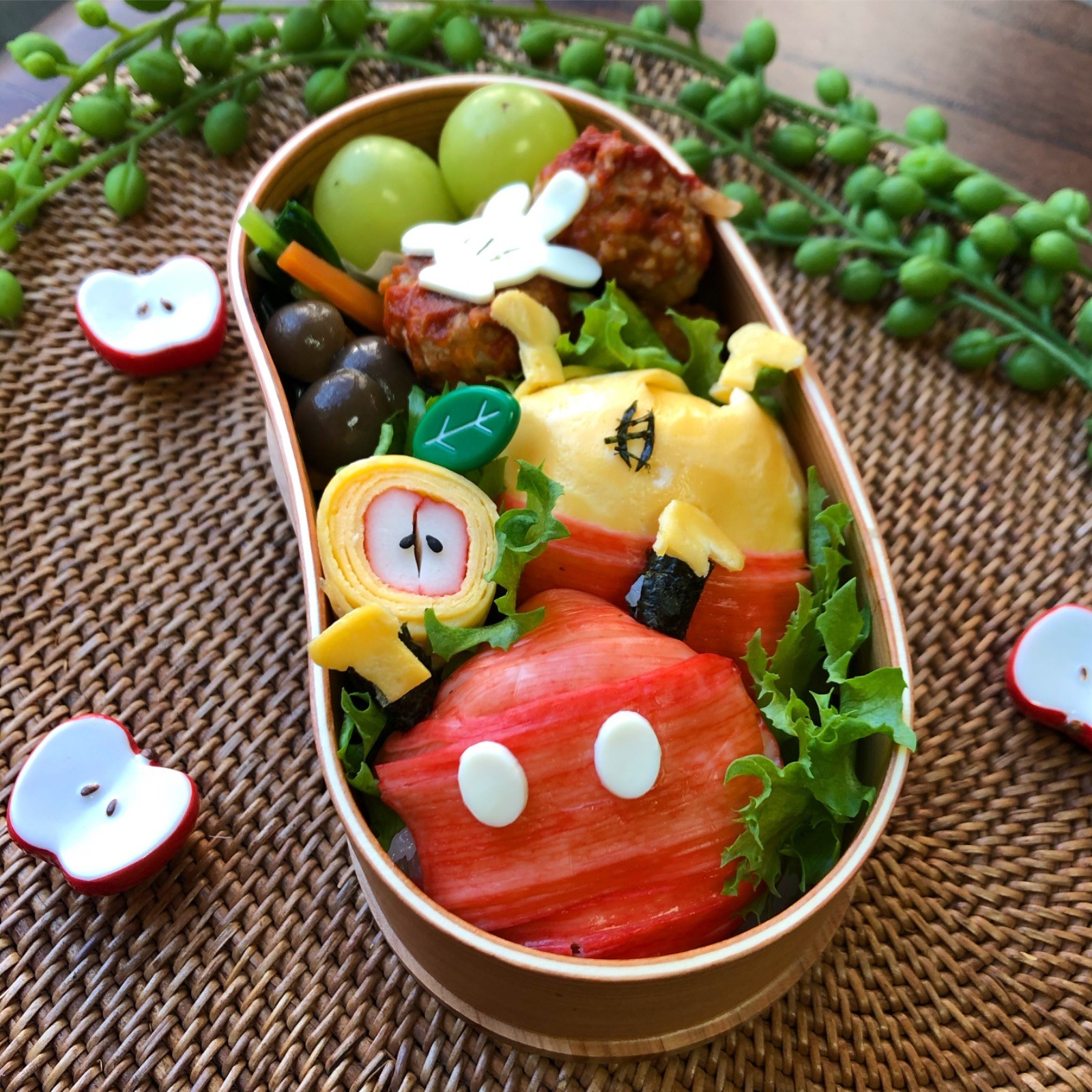 おしりキャラ弁♡
