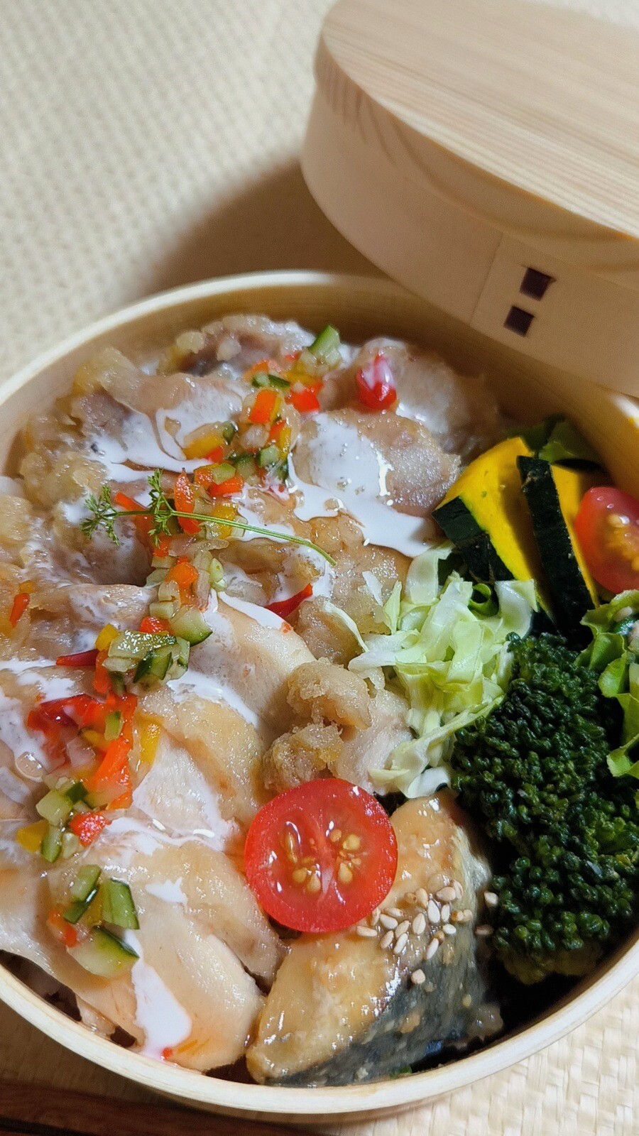 チキンオーバーライス弁当