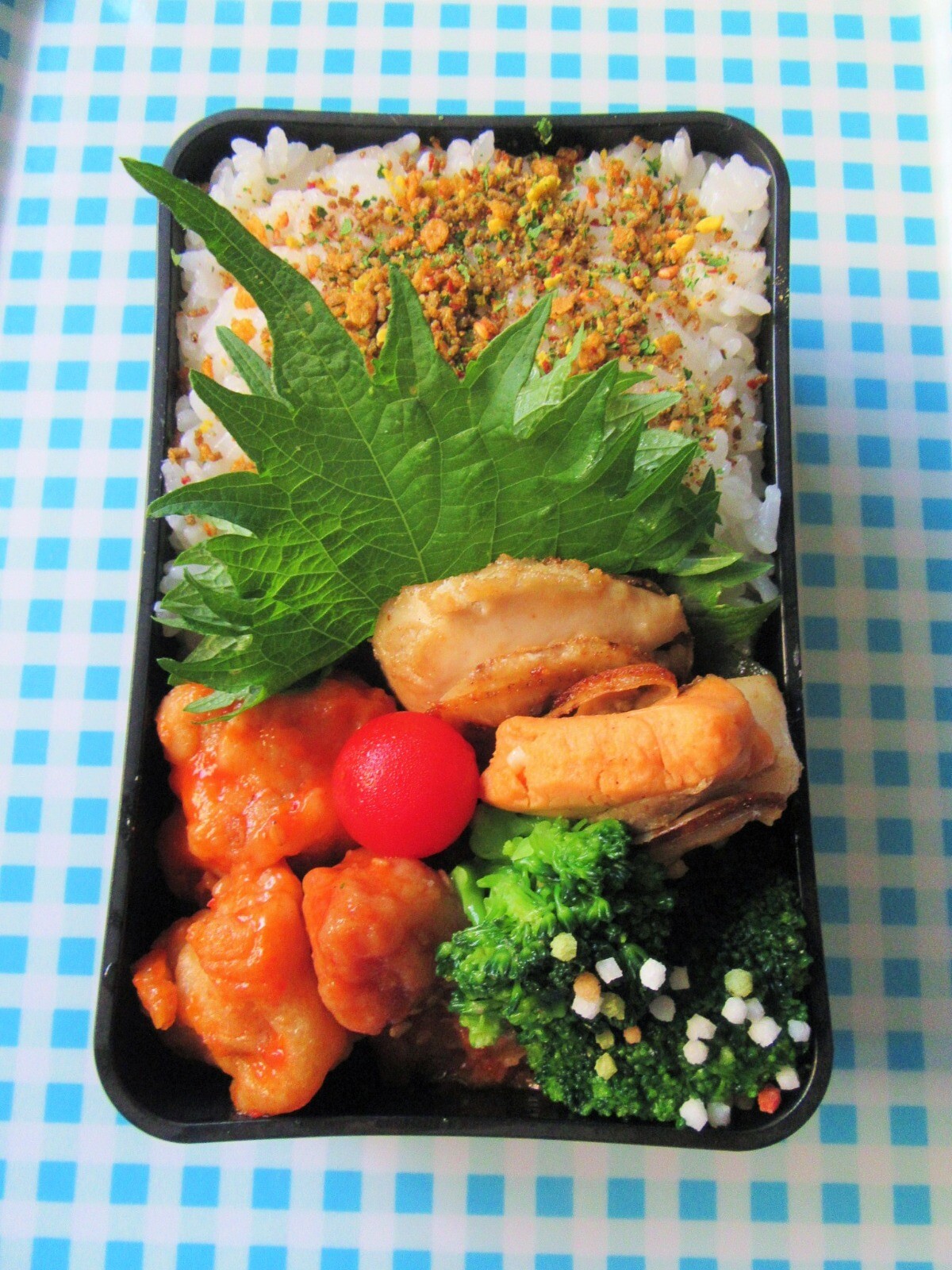 ヤンニョムチキン弁当