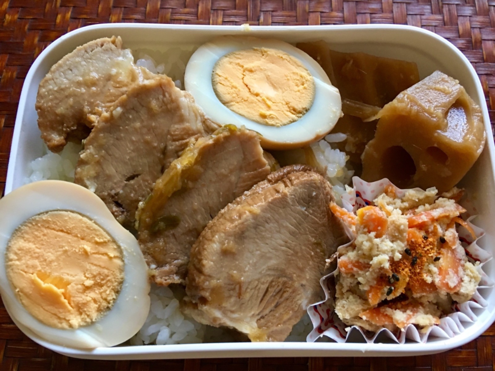 チャーシュー弁当