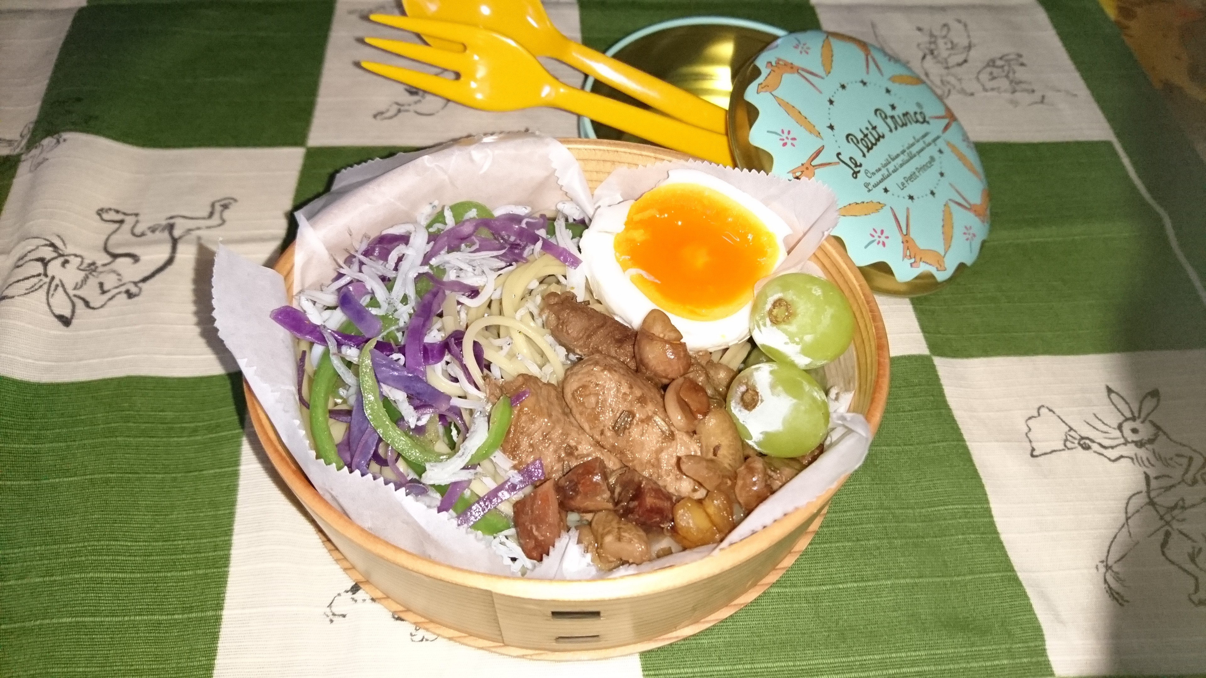 おじゃこと赤キャベツのペペロンチーノ風パスタ
