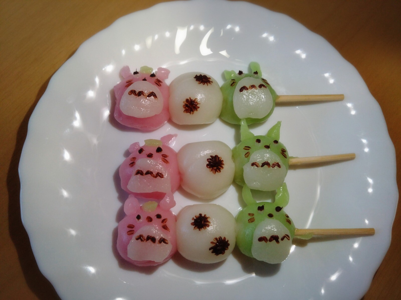トトロの三色団子