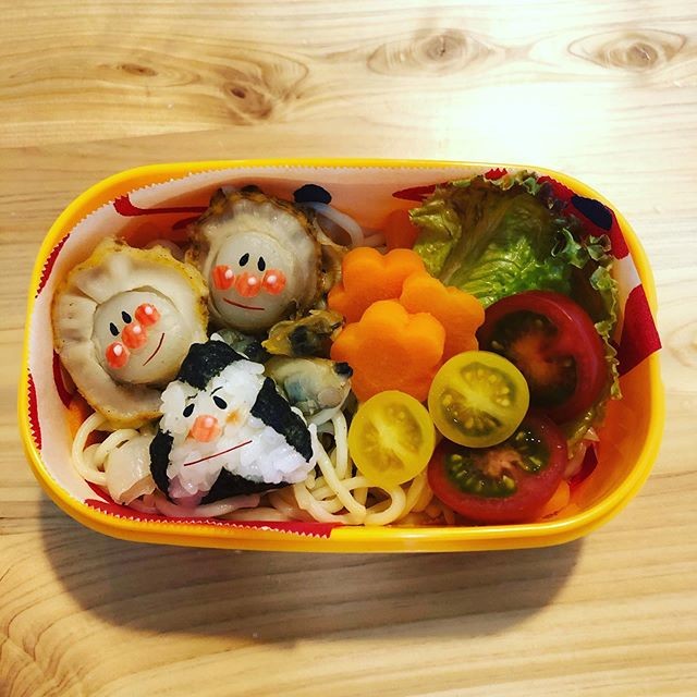 こにぎりでおむすびまん弁当🍙