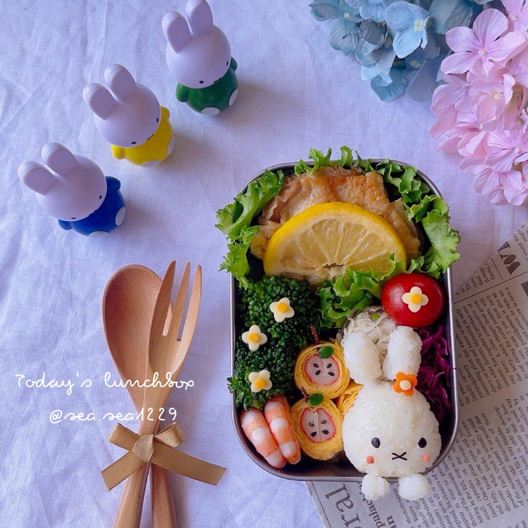 作り置きおかずでミッフィー弁当