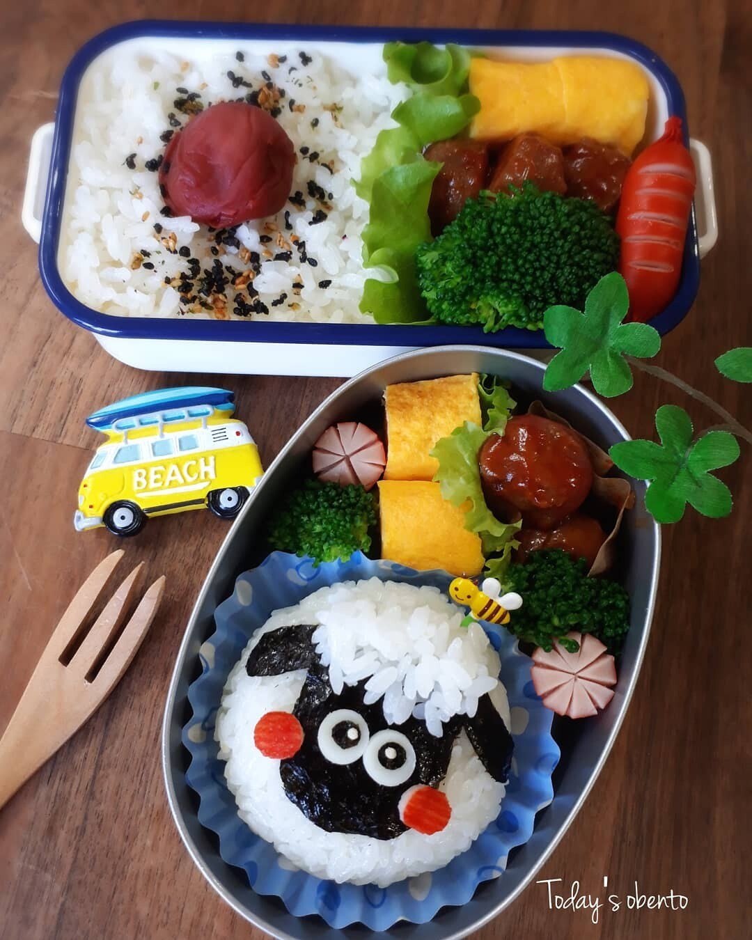 おにぎりとミートボール弁当