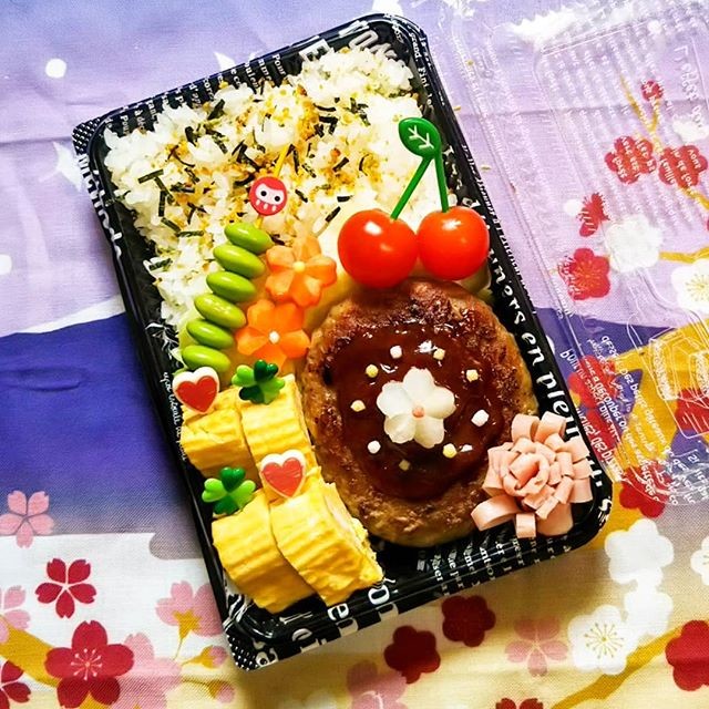 ハンバーグ弁当