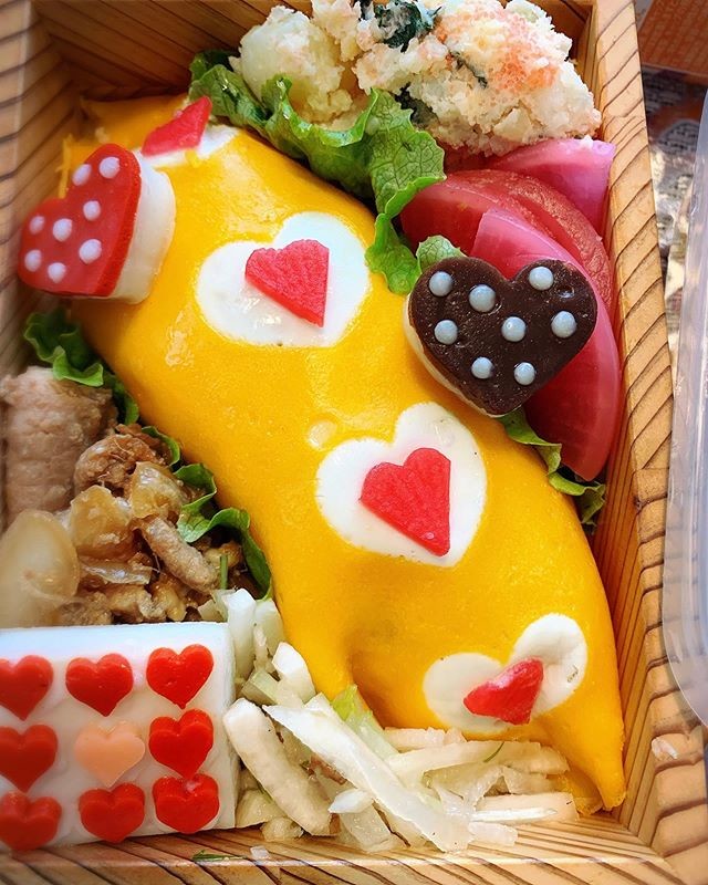 バレンタインオムライス弁当