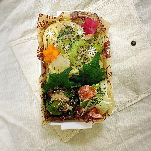 セロリのパスタ弁当