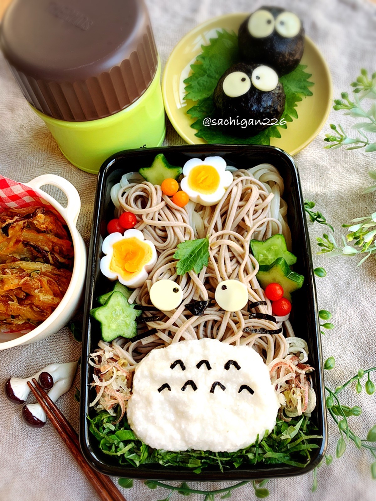 トトロのトロロ蕎麦弁当