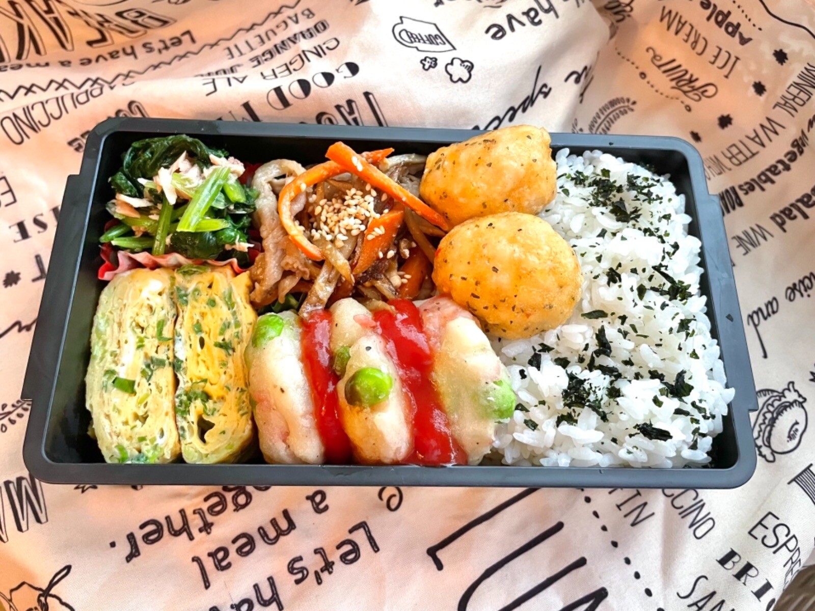 高1サッカー男子のモリモリ弁当
