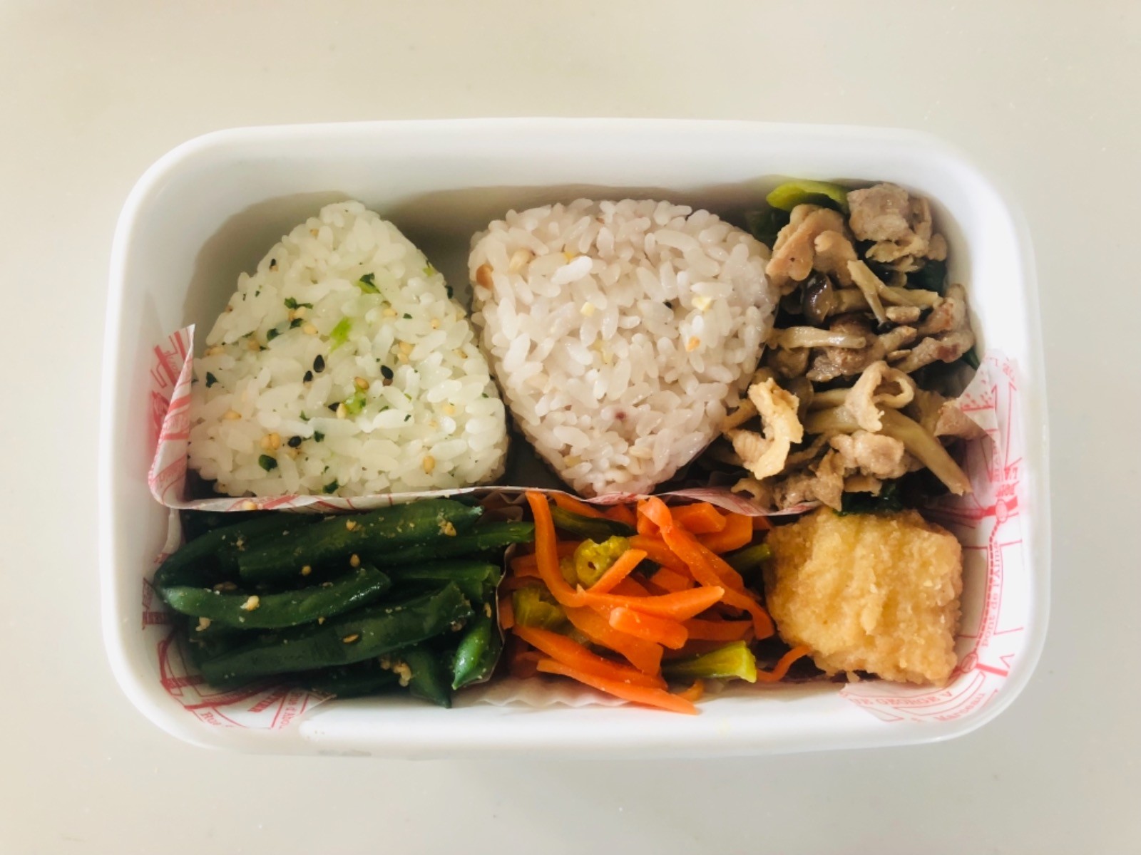 おむすび弁当