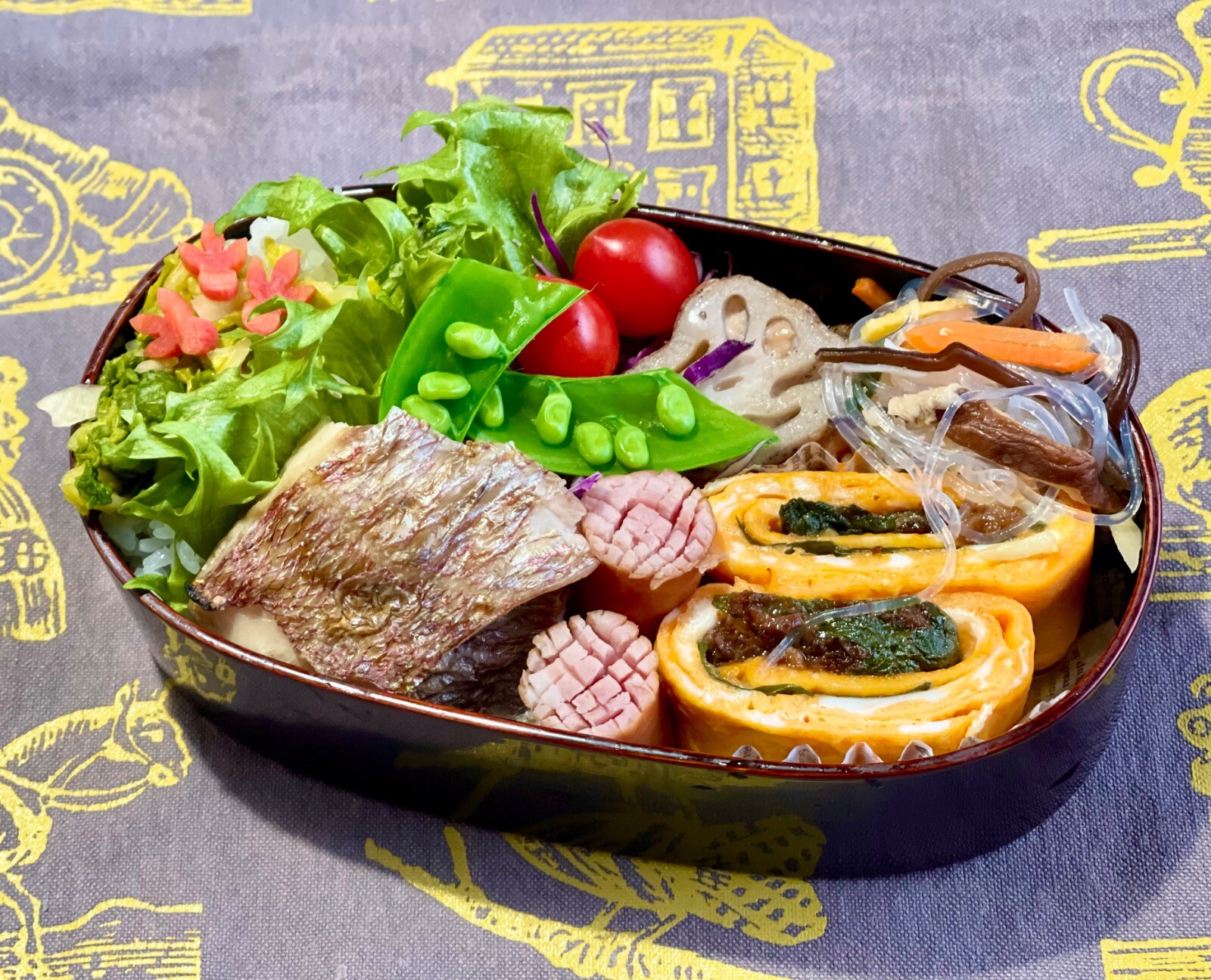 牛肉しぐれ煮入り卵焼き