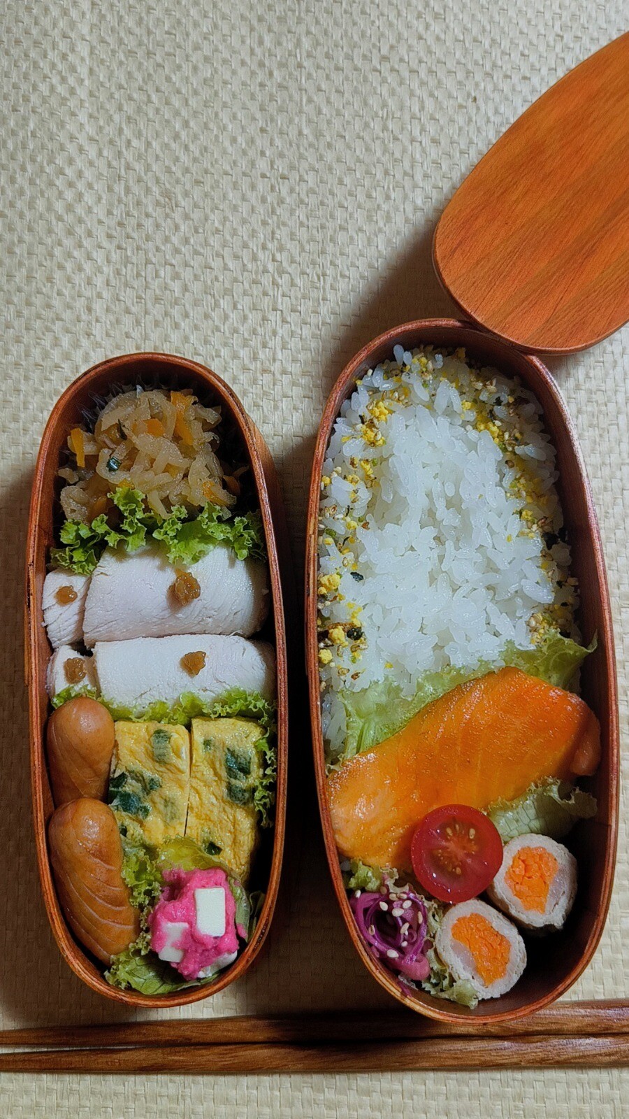 鶏むねと鮭弁